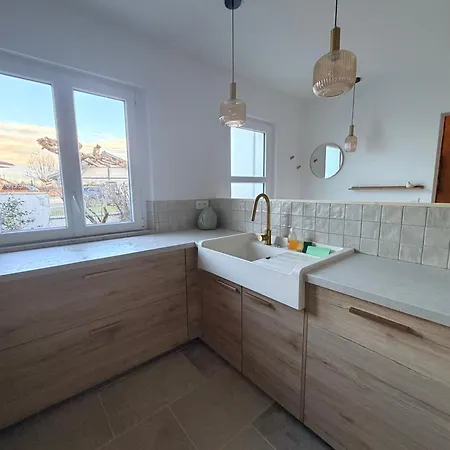 Дом отдыха Maison Lilio, Renovee Calme Et Confort