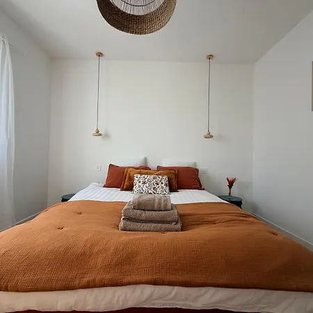 Maison Lilio, Renovee Calme Et Confort Дом отдыха *