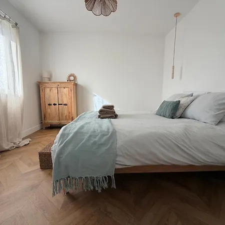 Сasa de vacaciones Maison Lilio, Rénovée Calme Et Confort Saint-Pierre-du-Mont (Landes)
